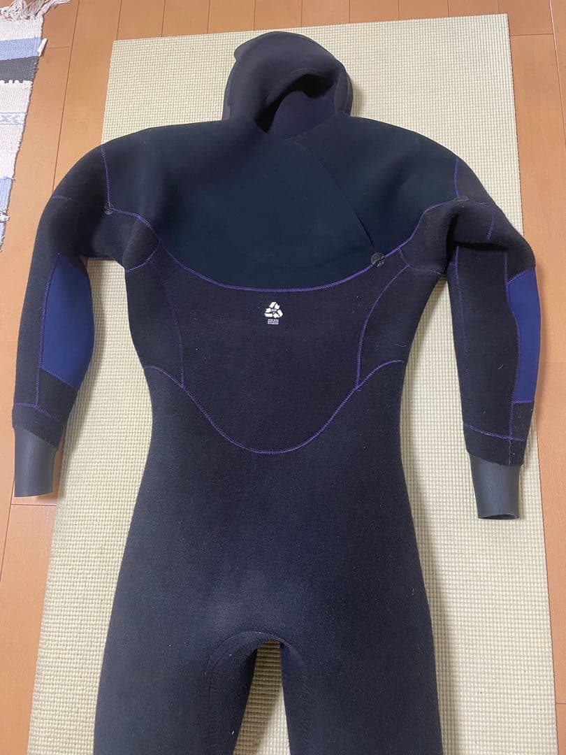 2022FWフルスーツセミドライ4/3mm hybrid u-zip