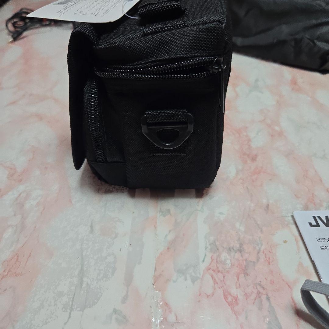 ビデオカメラEveio GZーE265NとデジタルファミリーキットVI