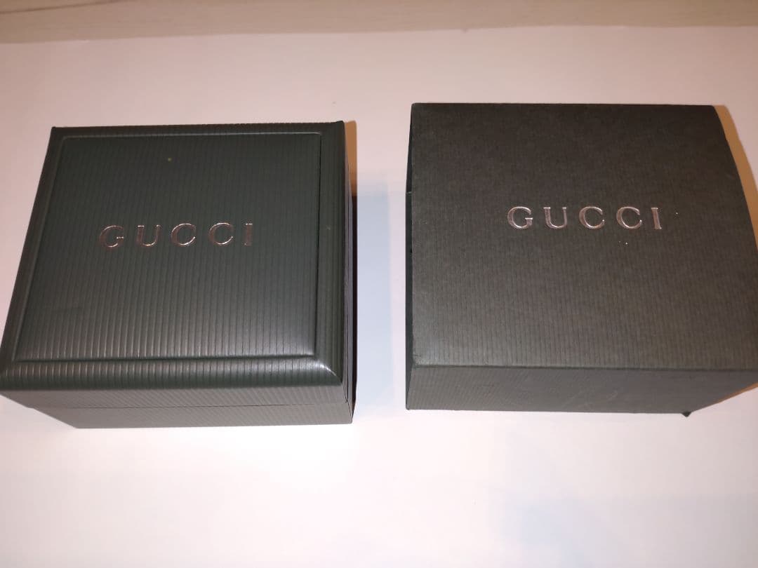 GUCCIスクエアバングルウォッチ1900L(箱付き動作未確認)