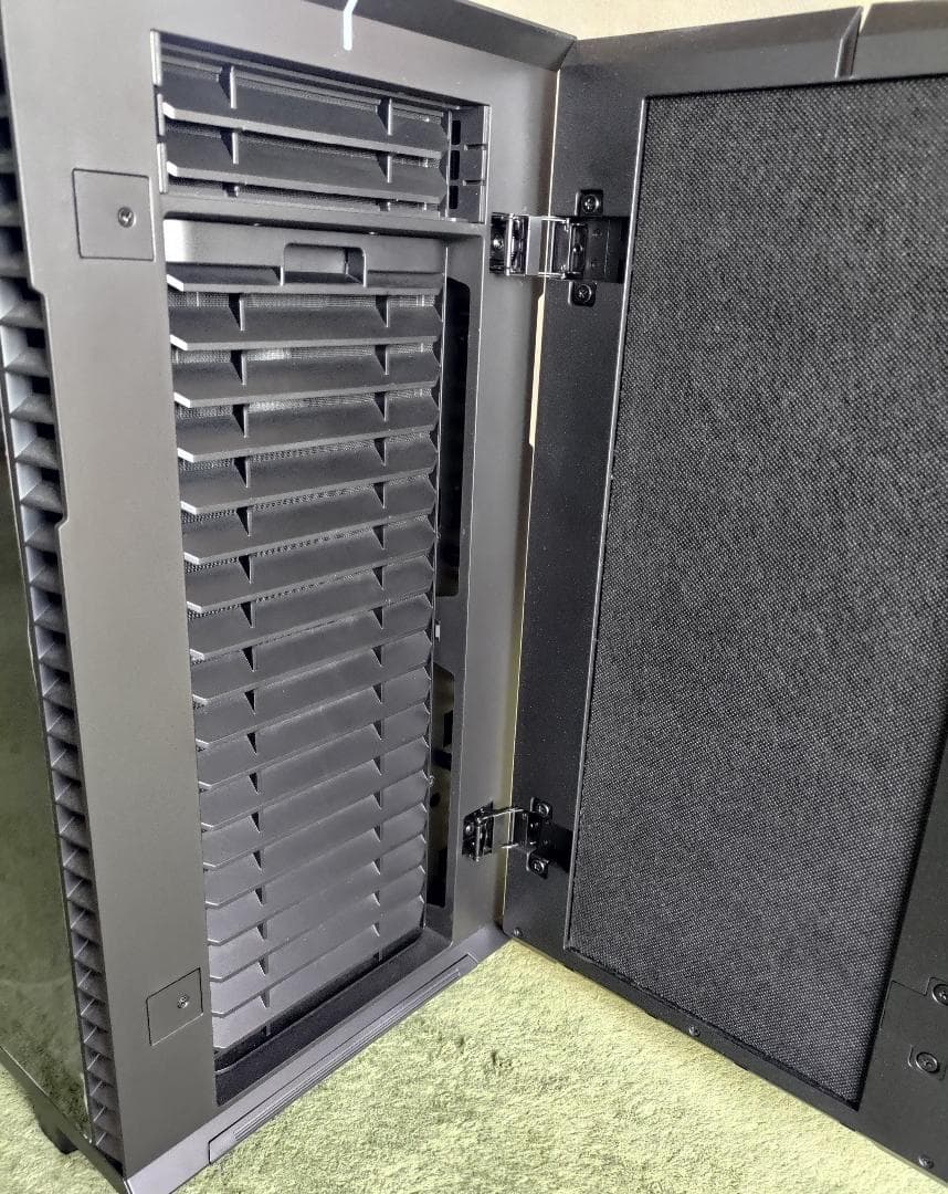 PCケース(自作PC用) Fractal Design Define 7 Black TG