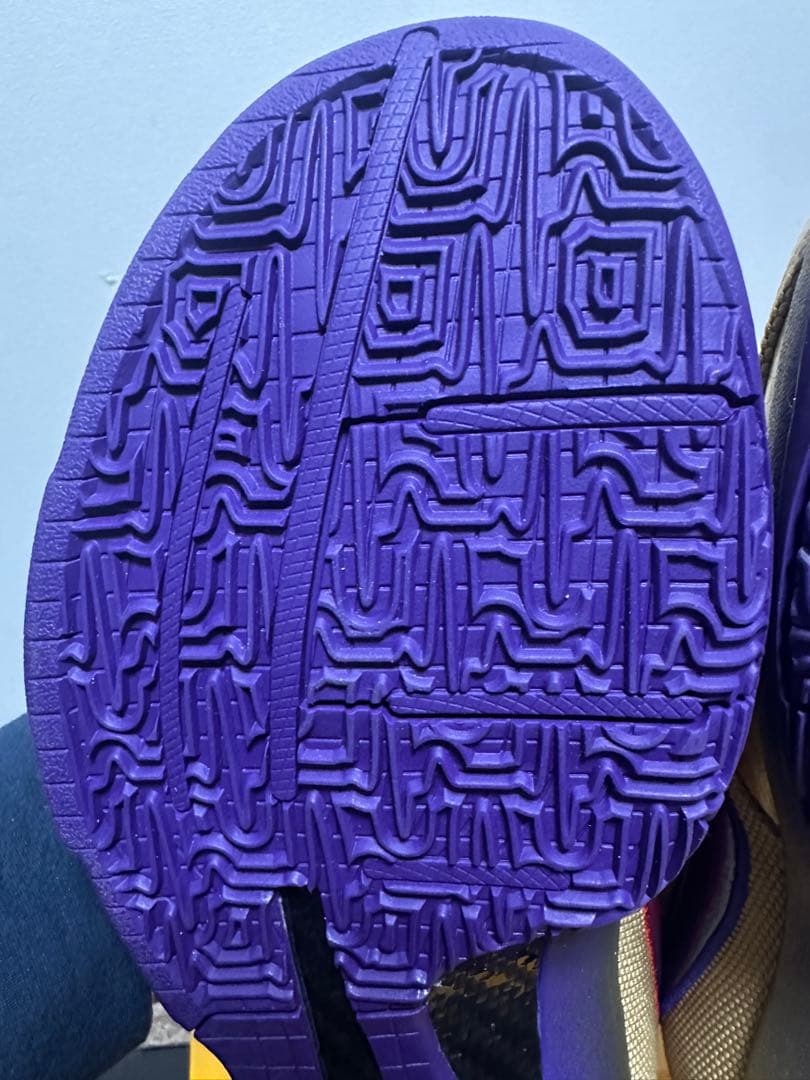 ナイキ　コービー5　プロトロ　UNDEFEATED