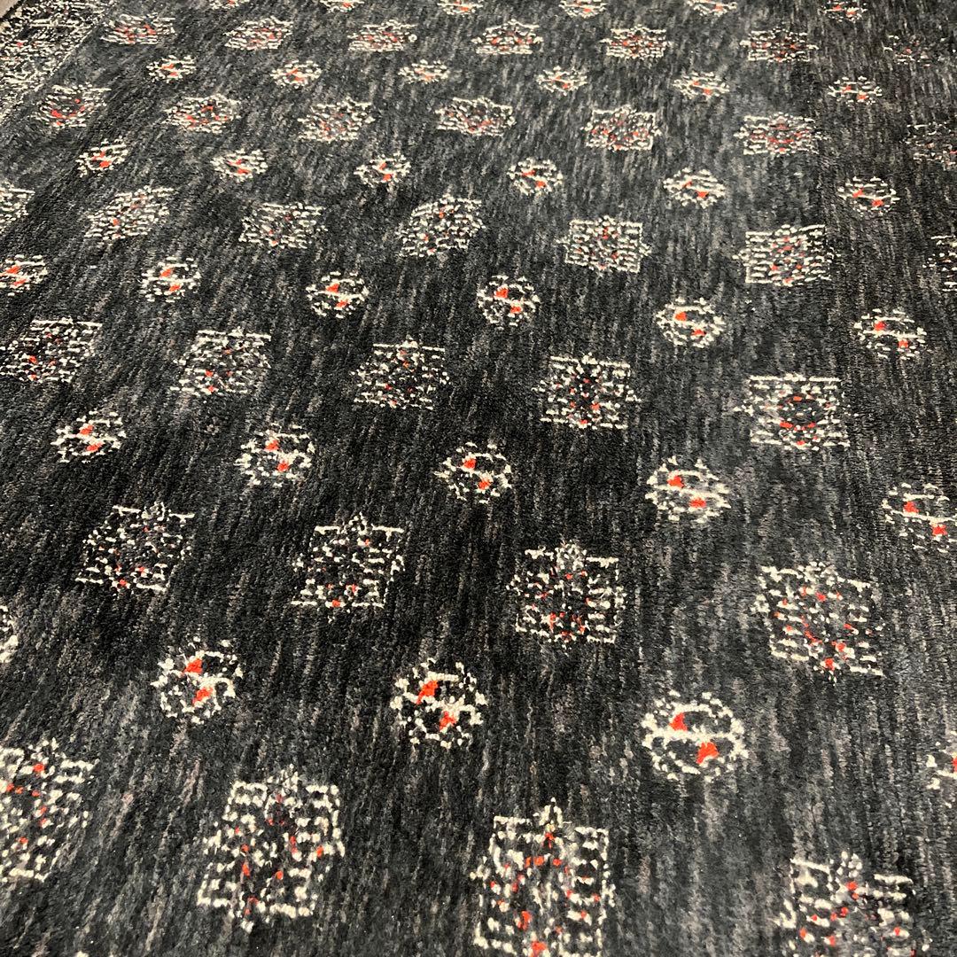 unico CALIGO ラグ 黒　お盆休み限定値下げ