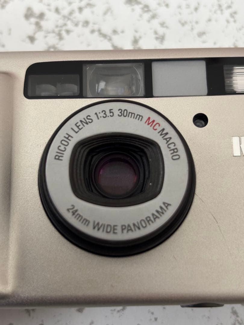 RICOH R1s シルバー