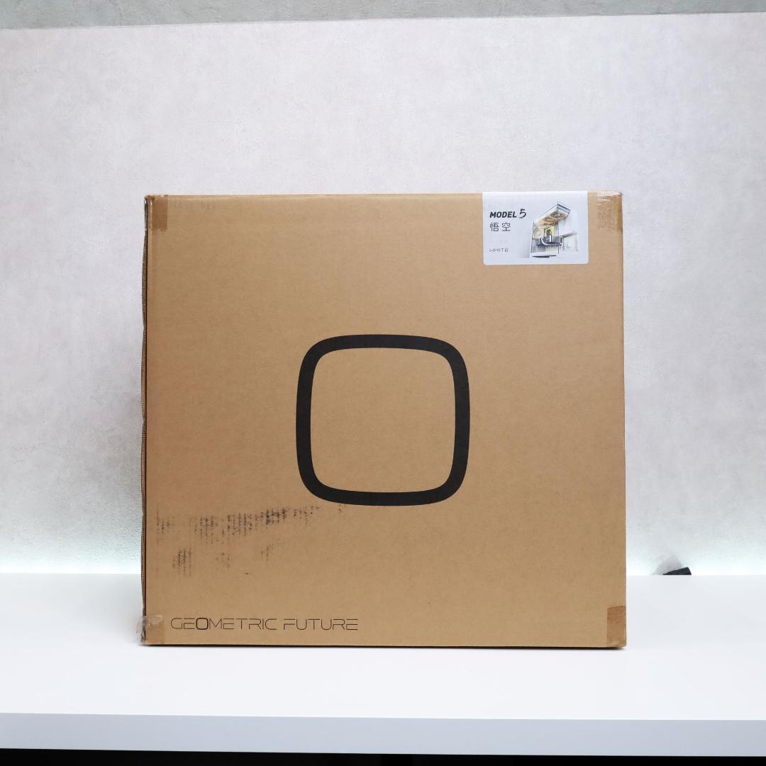 PCケース(自作PC用) Geometric Future Model 5 white