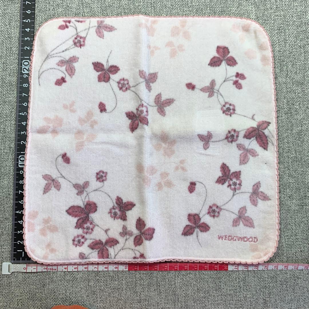 バーバリー　セリーヌ　ハンドタオル　ピンク系　ウェッジウッド　タオルセット