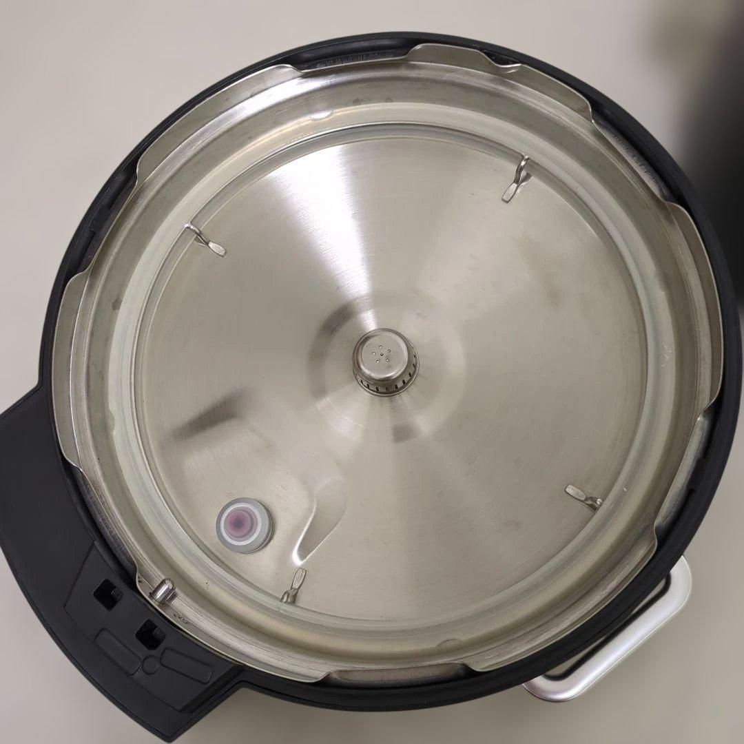 【美品】2023年製IRIS OHYAMA 電気圧力鍋 PMPC-MA4