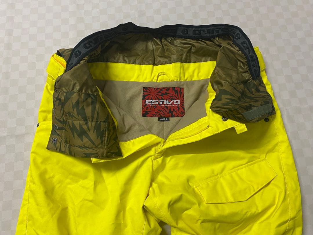 e569☆ESTIVO ゴールドウインスノースキーウェア Lサイズ 上下セット