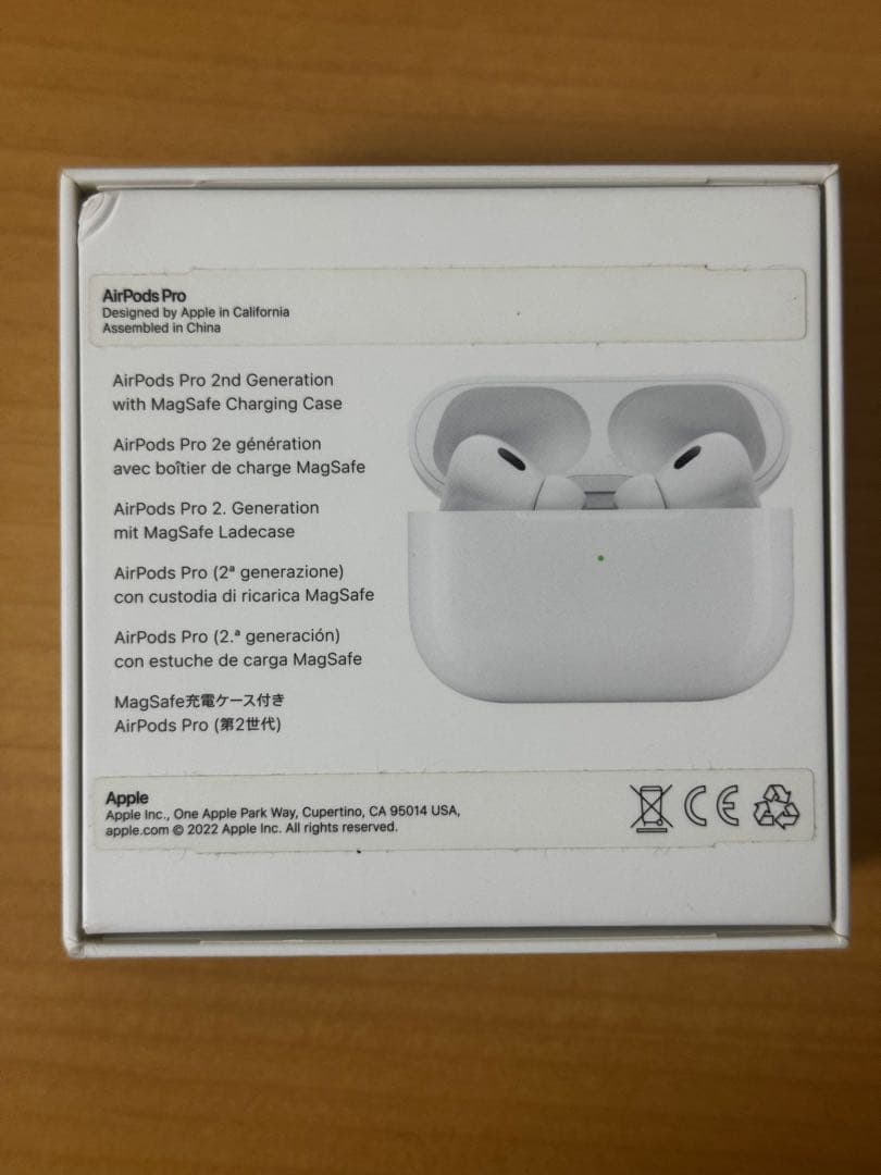 AirPods Pro 2 (Lightning to Type-C)付属品完備