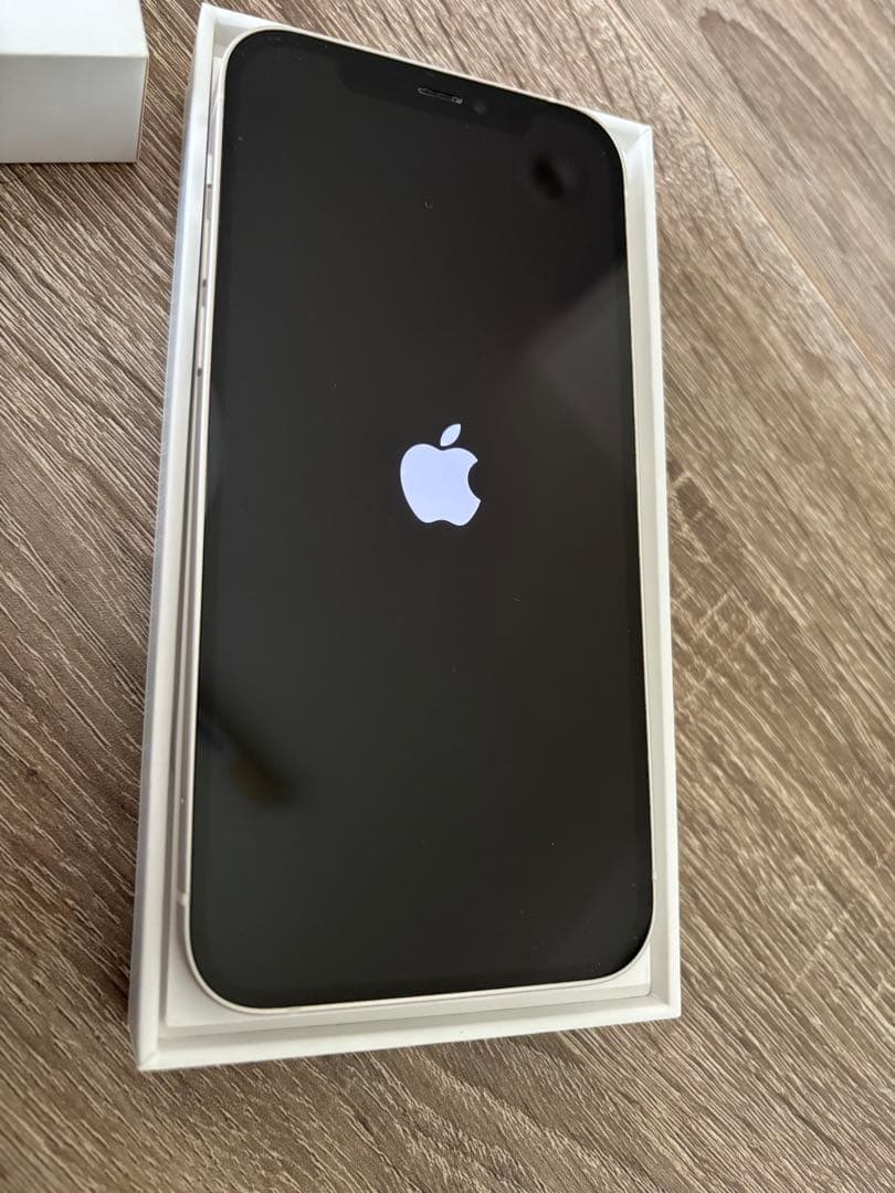 iPhone12 128GB ホワイト　バッテリー92% 美品☆