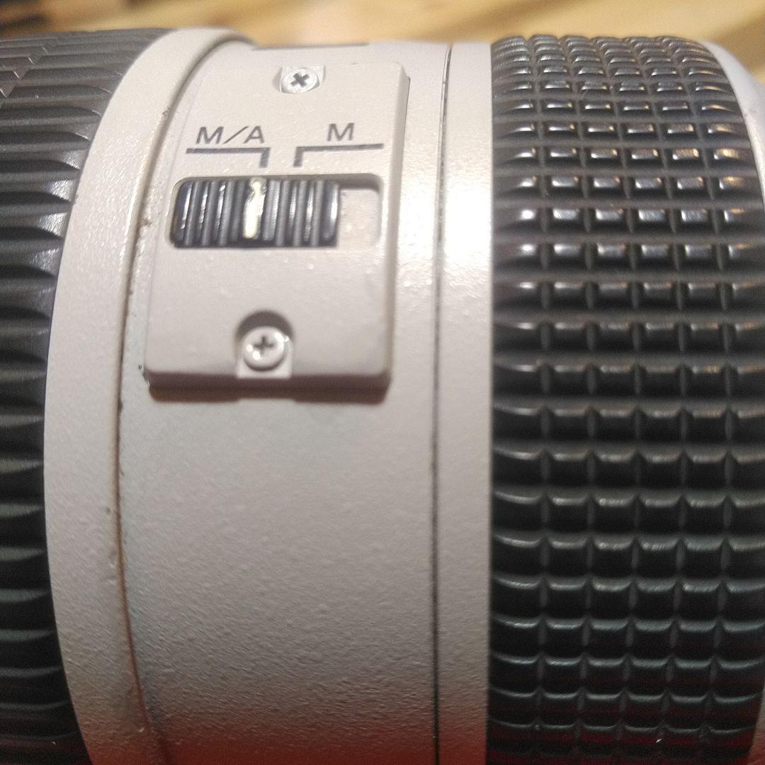 Nikon AF-S 28-70mm f/2.8G ED　ライトグレー