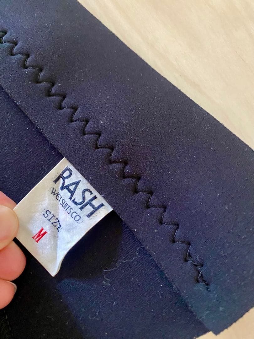 【美品】RASH★ブラック タッパー M