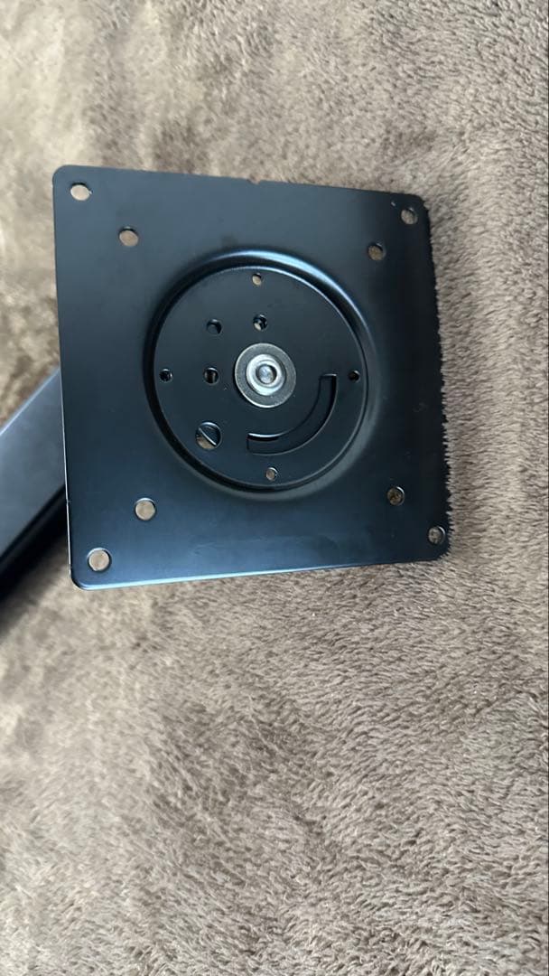 Amazon basicsブラック モニターアーム エルゴトロンOEM