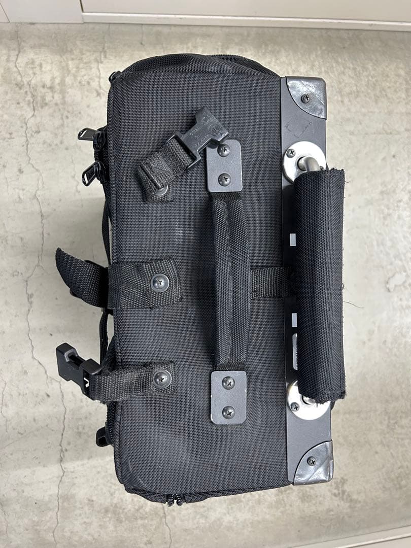 Luggage Works Stealth 22インチ　ローリング　バッグ