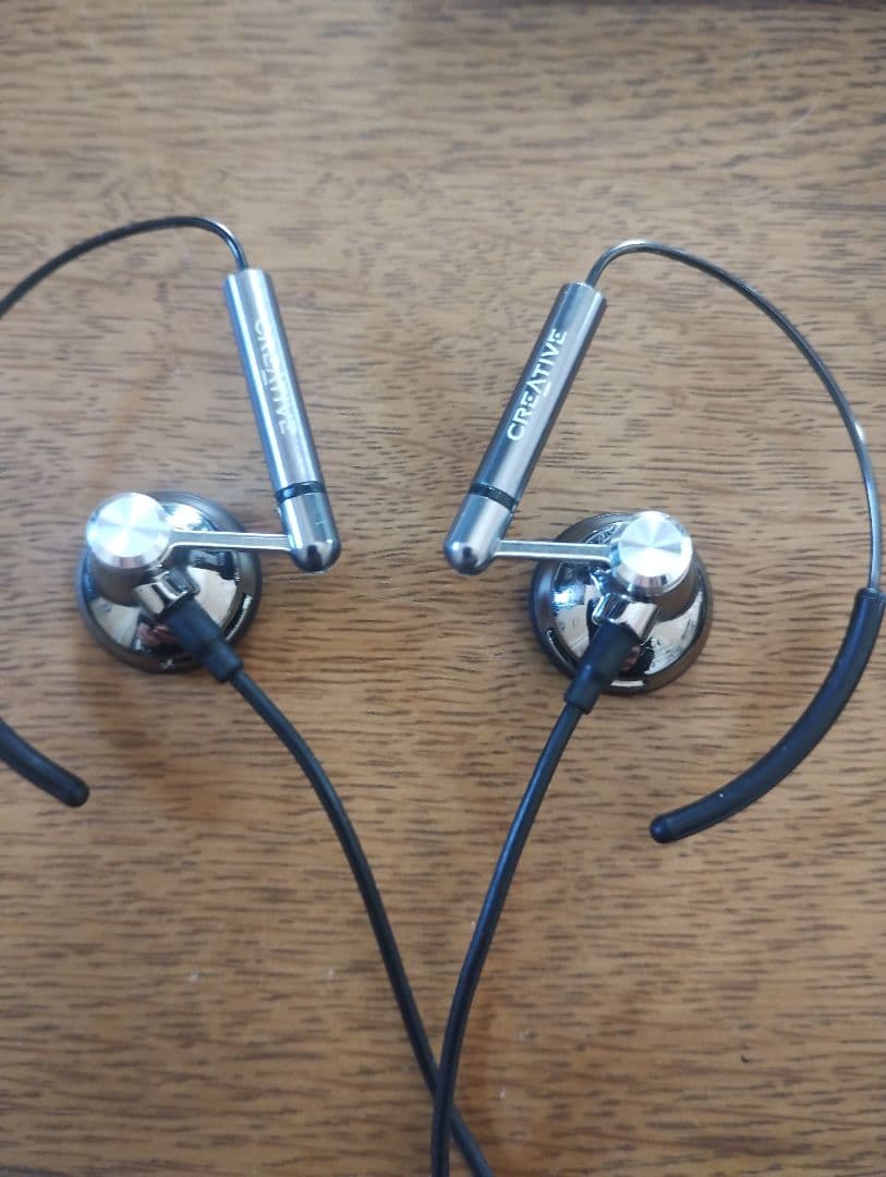 S*⁾様 【動作OK 希少】CREATIVE　Aurvana Air EP-AV