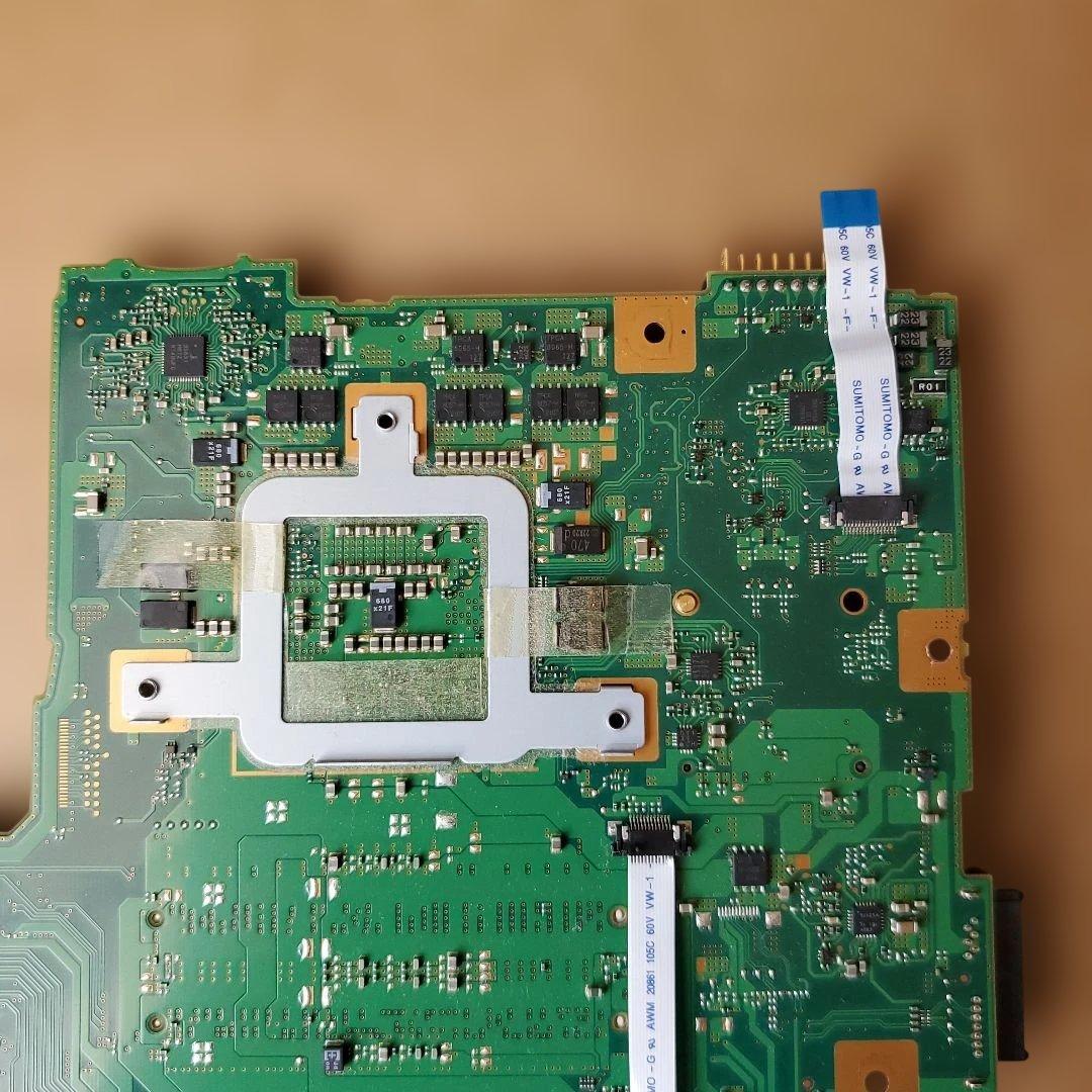 返金対応マザーボード USB Type-C HDMI 接続ポート（管理p3）