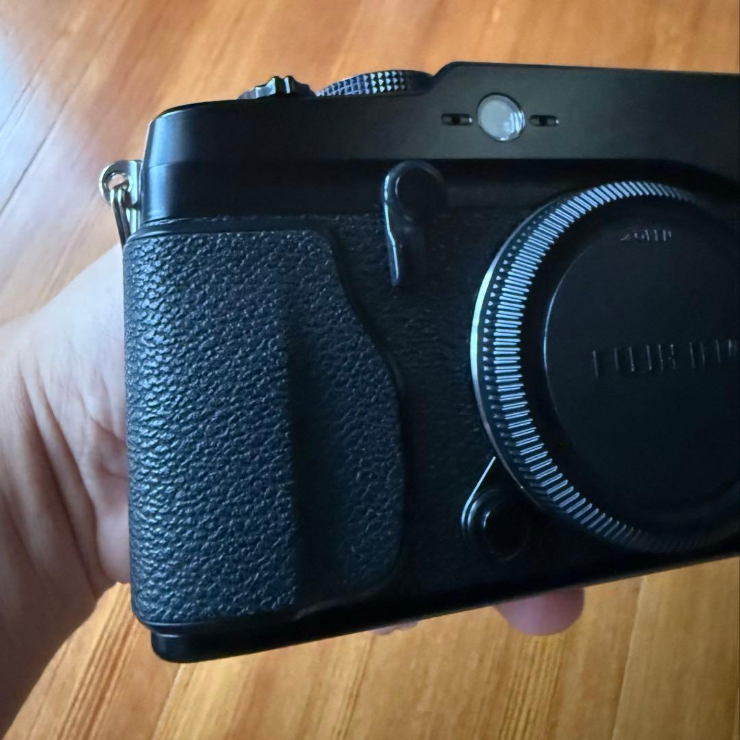 Fujifilm X-pro1 ミラーレスカメラ 本体