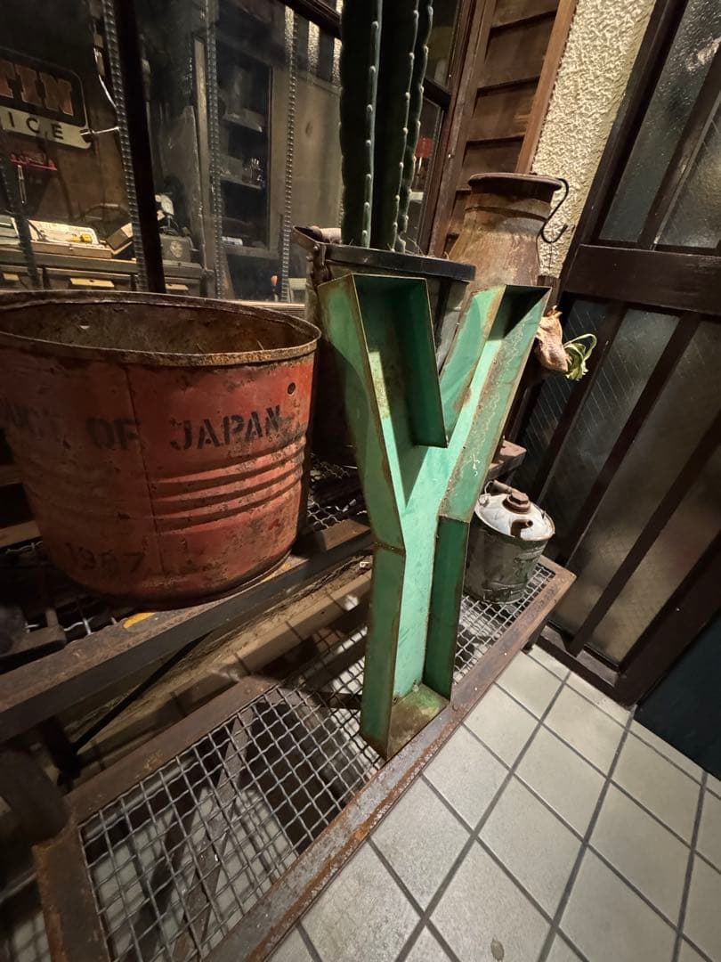 特大　ビンテージ　アイアン　アルファベット文字Yインダストリアル