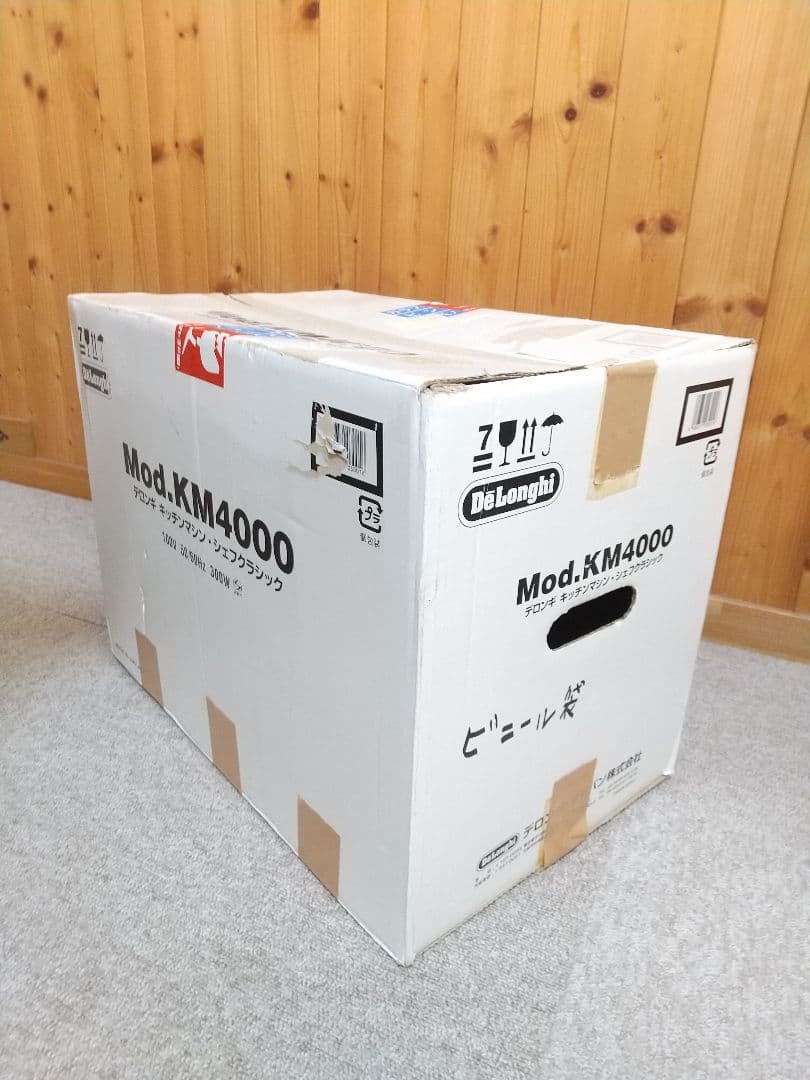 デロンギ　キッチンマシン・シェフクラシック　KM4000
