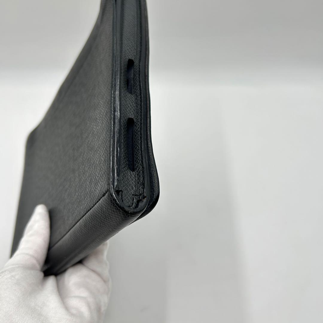 LOUIS VUITTON ルイ ヴィトン タイガ エテュイ iPad ケース