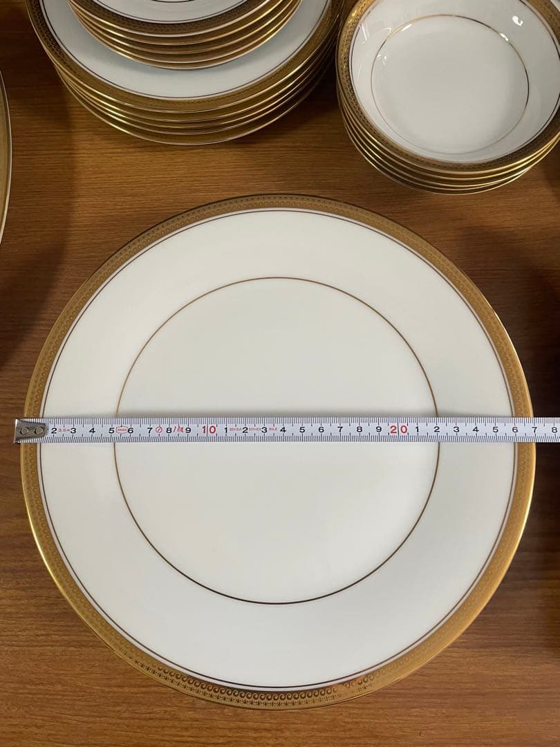 ノリタケ BALMORALバルモラル4019 金彩ディナーセット36ピース