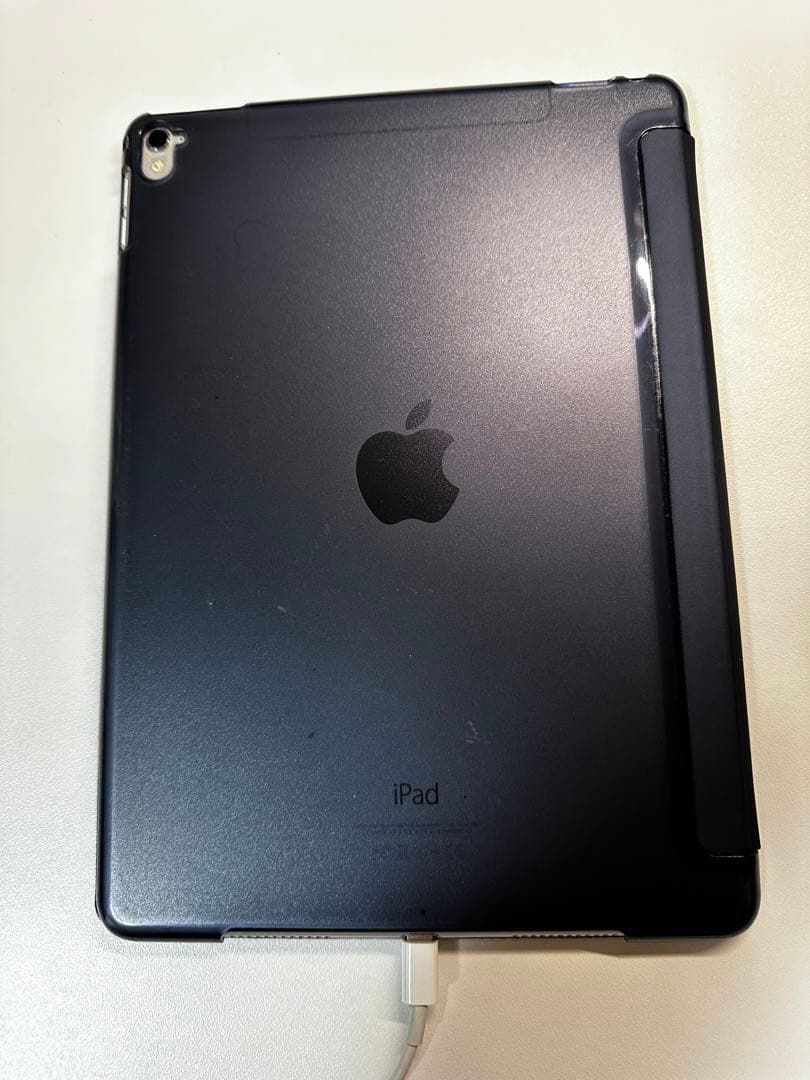 APPLE iPad Pro IPAD PRO 9.7 DO WI-FI+CE…