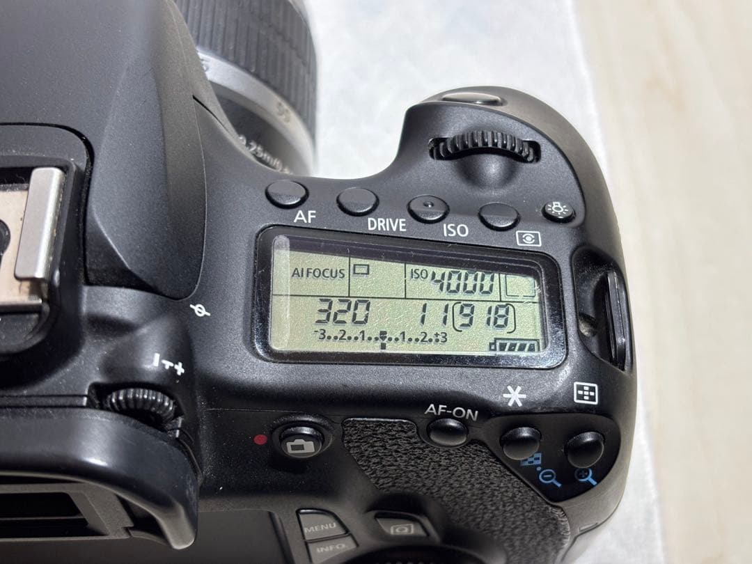 Canon EOS 60D 美品 一眼レフカメラ ショット数9473回