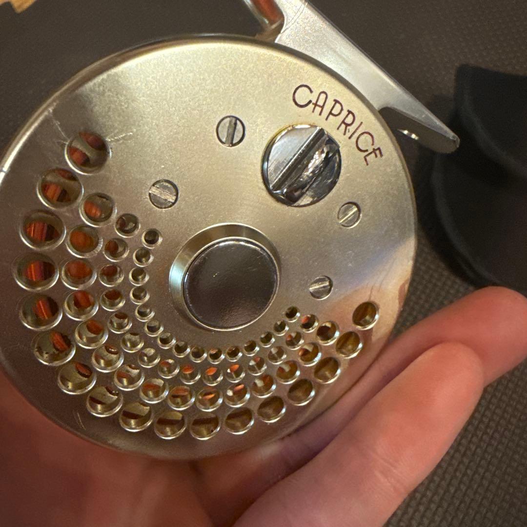 GRAIN フライリール 金色 オレンジライン