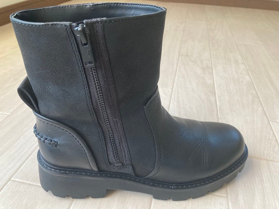 美品✨UGG POLK アグ ポークレザーショートブーツ/サイドジップ25cm