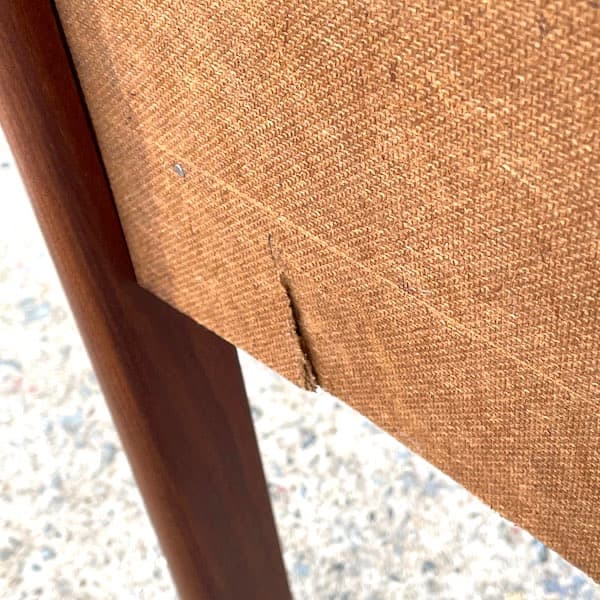 北欧ビンテージ　ナイトテーブル　サイドテーブル　ベッドサイドチェスト