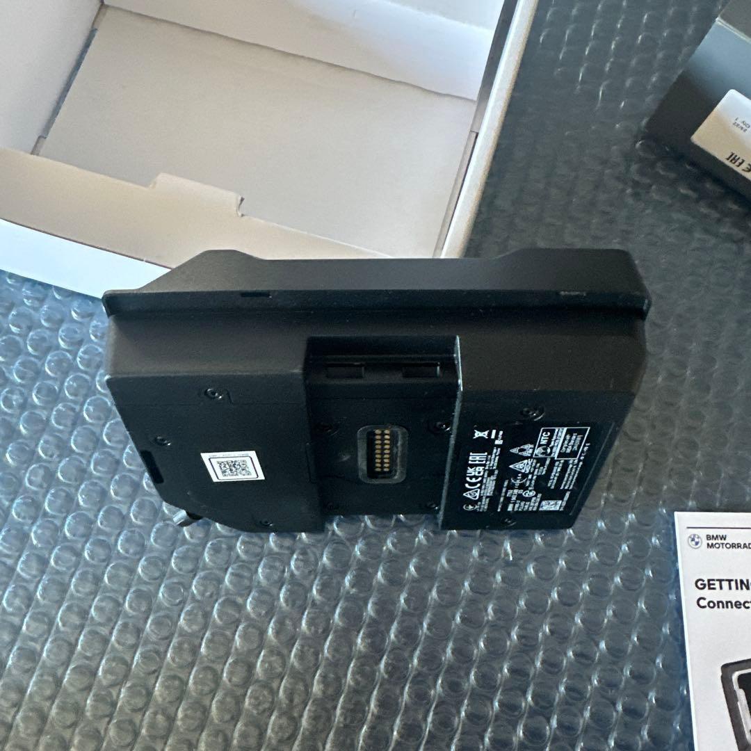 新品 Motorrad Connected Ride Cradle