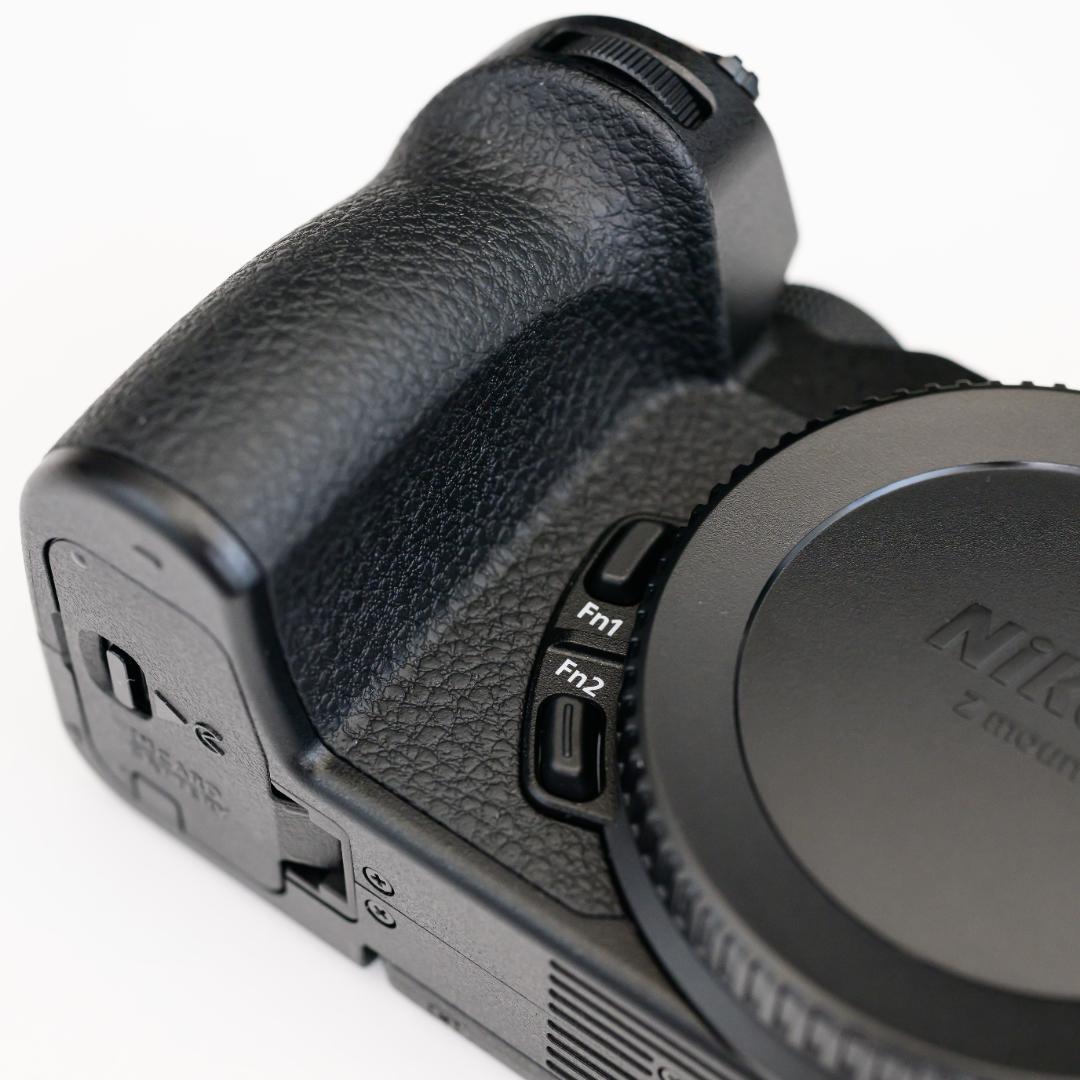 【超美品・保証期間内】Nikon ニコン Z 30 ボディ