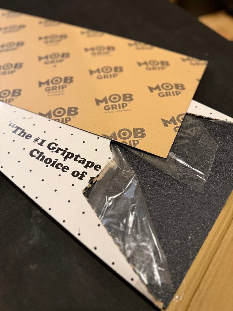 CREATURE スケボーデッキ 7.75 MOBデッキテープ付き