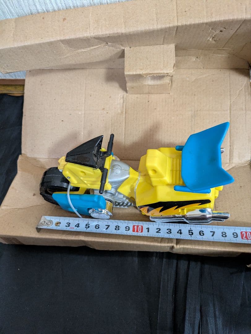 タカラ　TOYBIZ X-MEN ウルヴァリンバイク