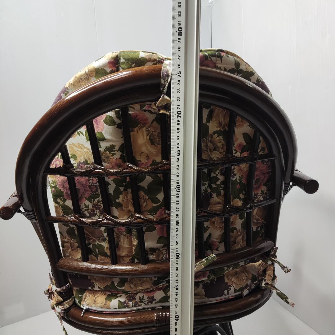 ラタン 回転座椅子 肘掛け クッション付き 椅子 チェア アンティーク　籐