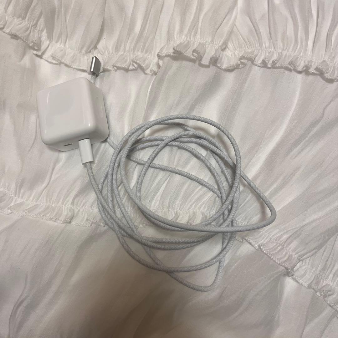 Apple MacBook Air シルバー 本体 元箱付き