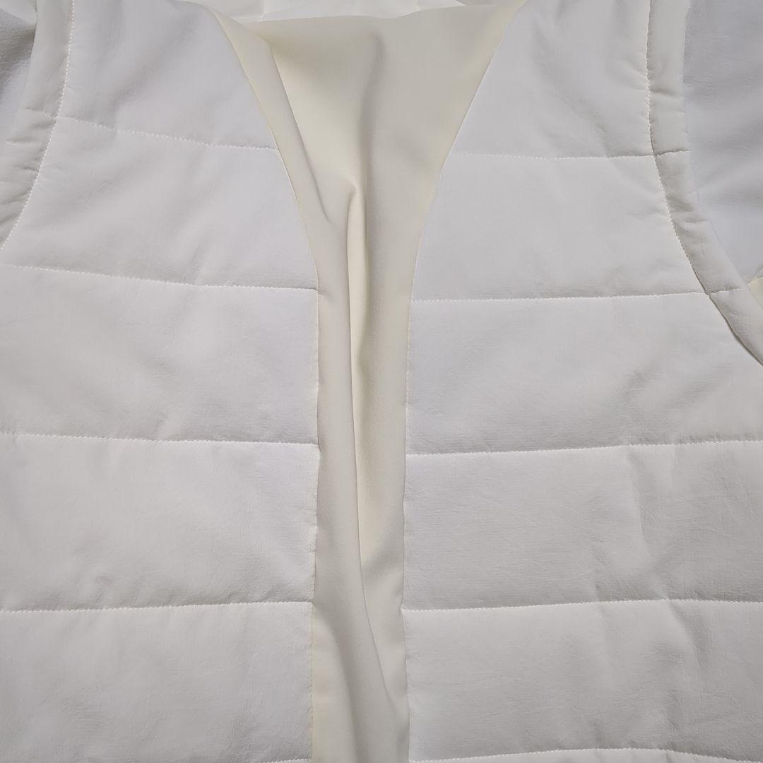 オークリー フード付き中綿入り 袖着脱可能 ホワイト XL未使用品！