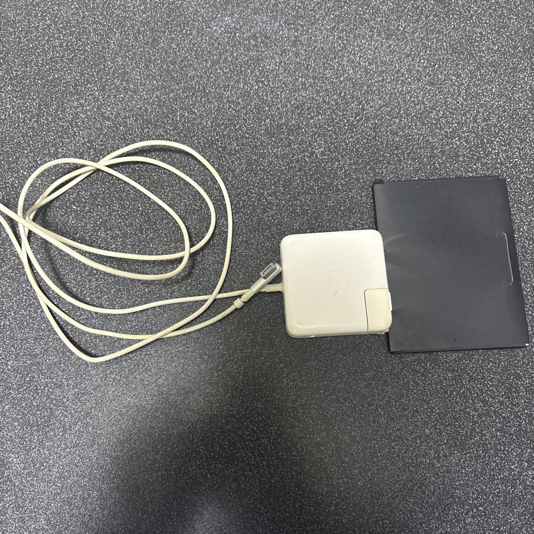 Apple MacBook pro 2012 13インチ　本体 充電器付き