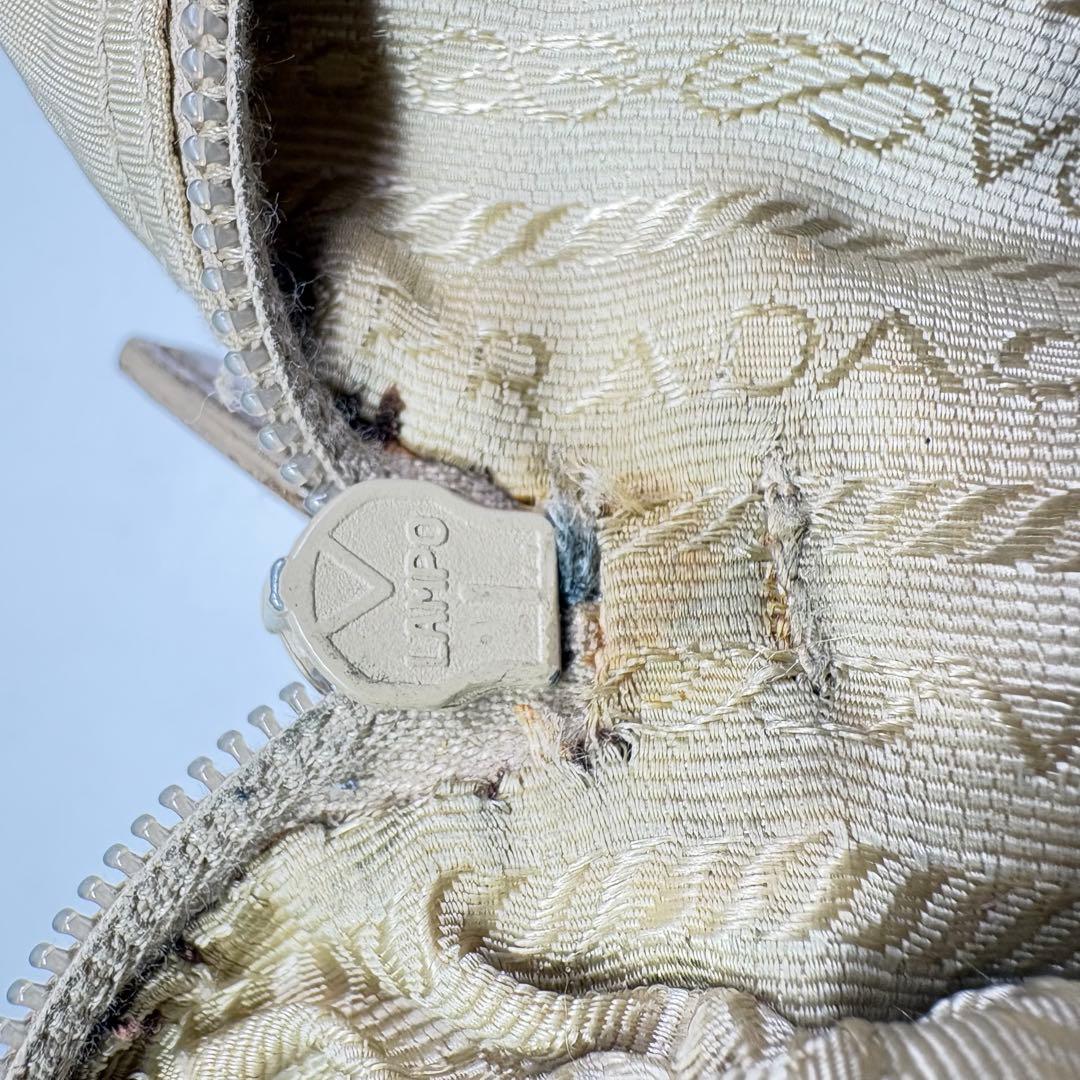 PRADA ショルダーバッグナイロンベージュギャランティカードロゴプレート