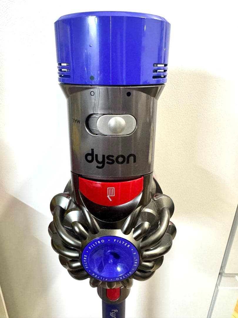 Dyson v7 fluffy コードレス掃除機
