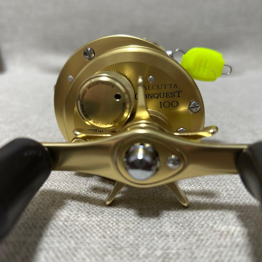 【美品】SHIMANO 01カルカッタコンクエスト 100