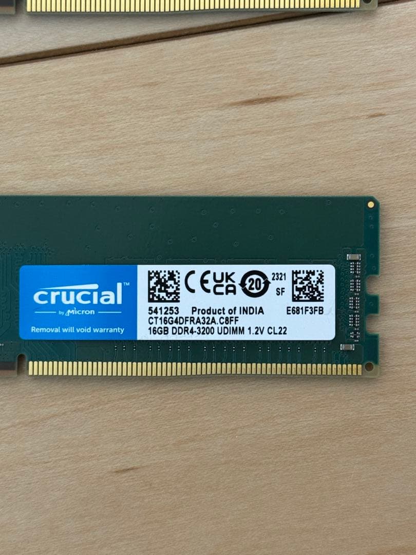 m*o様 Crucial DDR4-3200 16GB 4枚　計64GB