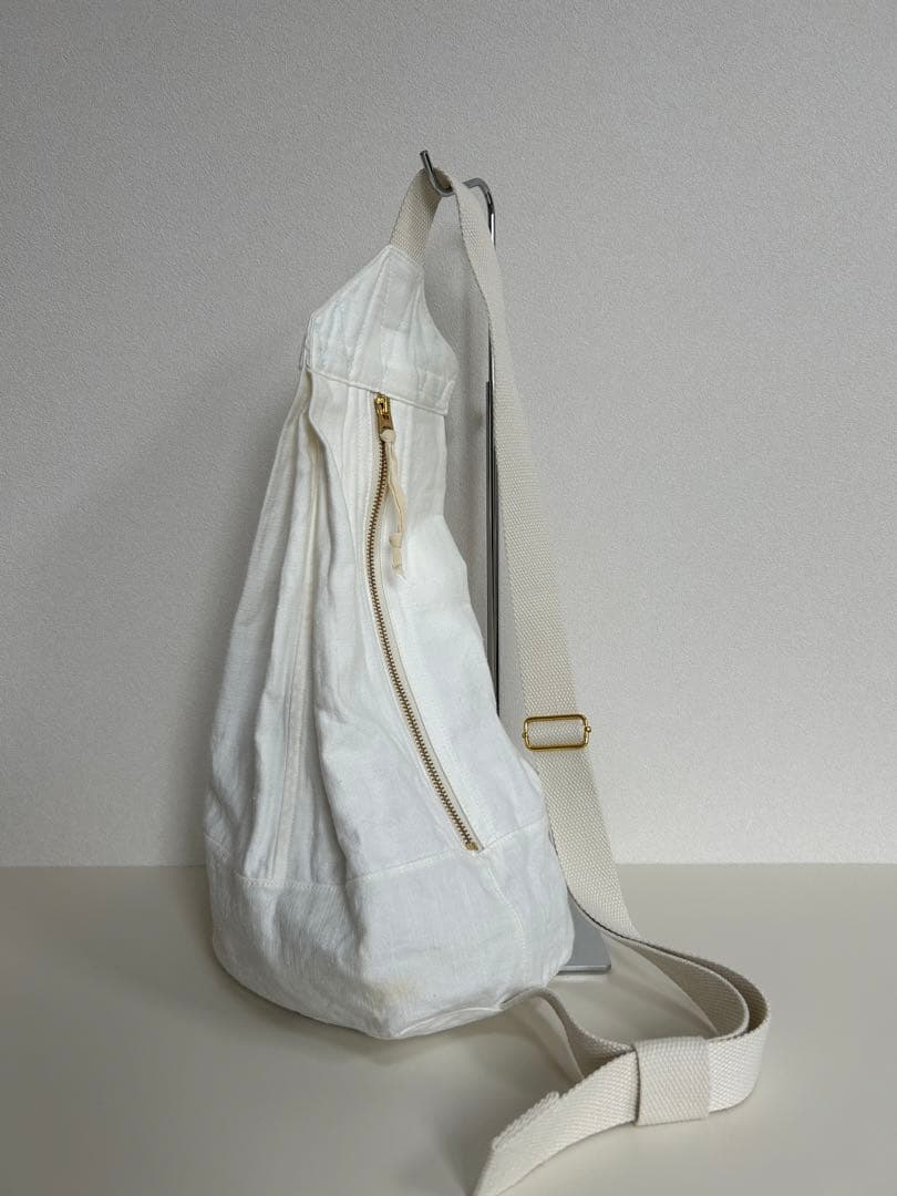 スリーピングパンツ　リメイクバッグ　TALONzip ロシア軍　ボディバッグ