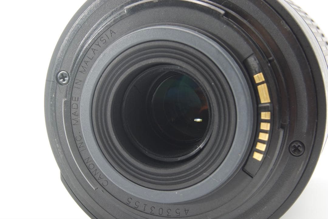 【即使用可能】Canon EOS Kiss X10i Wレンズ　手ぶれ補正　美品