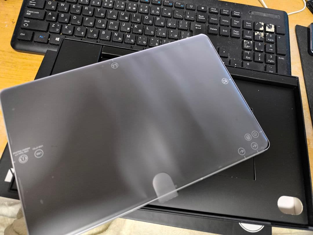 美品　NEC LAVIE T11 PC-T1195BAS　タブレット