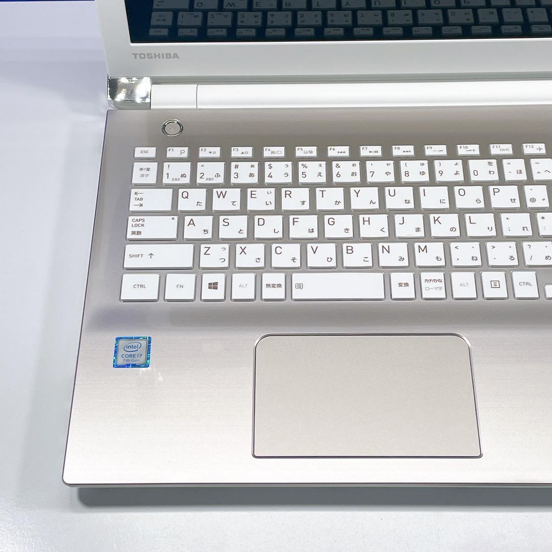 快速新品SSD✨設定済Corei7✨Windows11薄型ノートパソコンカメラ付