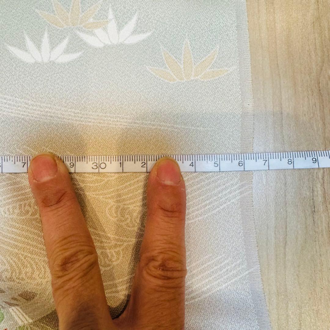 未使用　正絹　反物　着物　和装　小紋　丹後縮緬　ちりめん　グレー　灰色　紳裳園