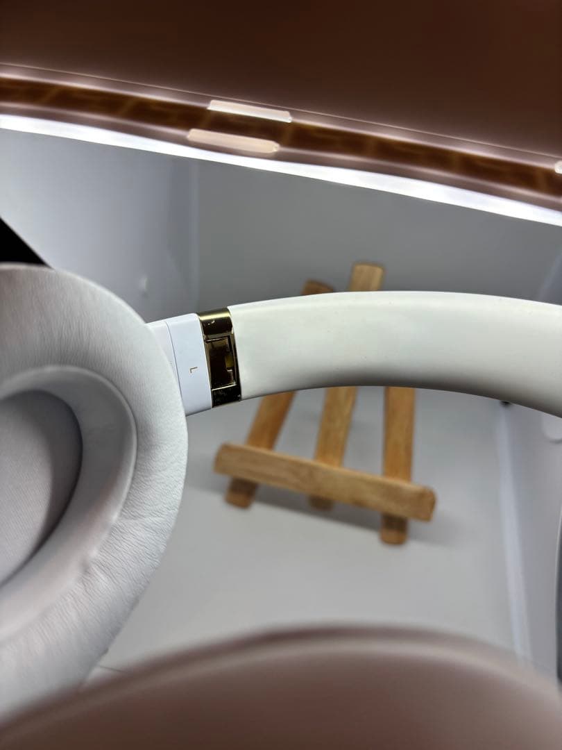 【超美品】 Beats Studio3 Wireless ホワイト　ケース付き