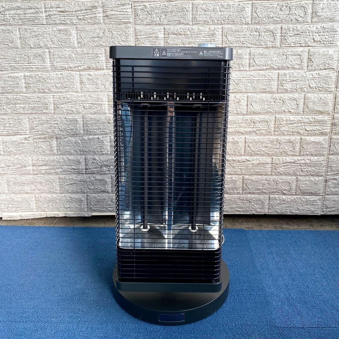 2019年製 DAIKIN ERFT11WS-H セラムヒート 遠赤外線暖房機