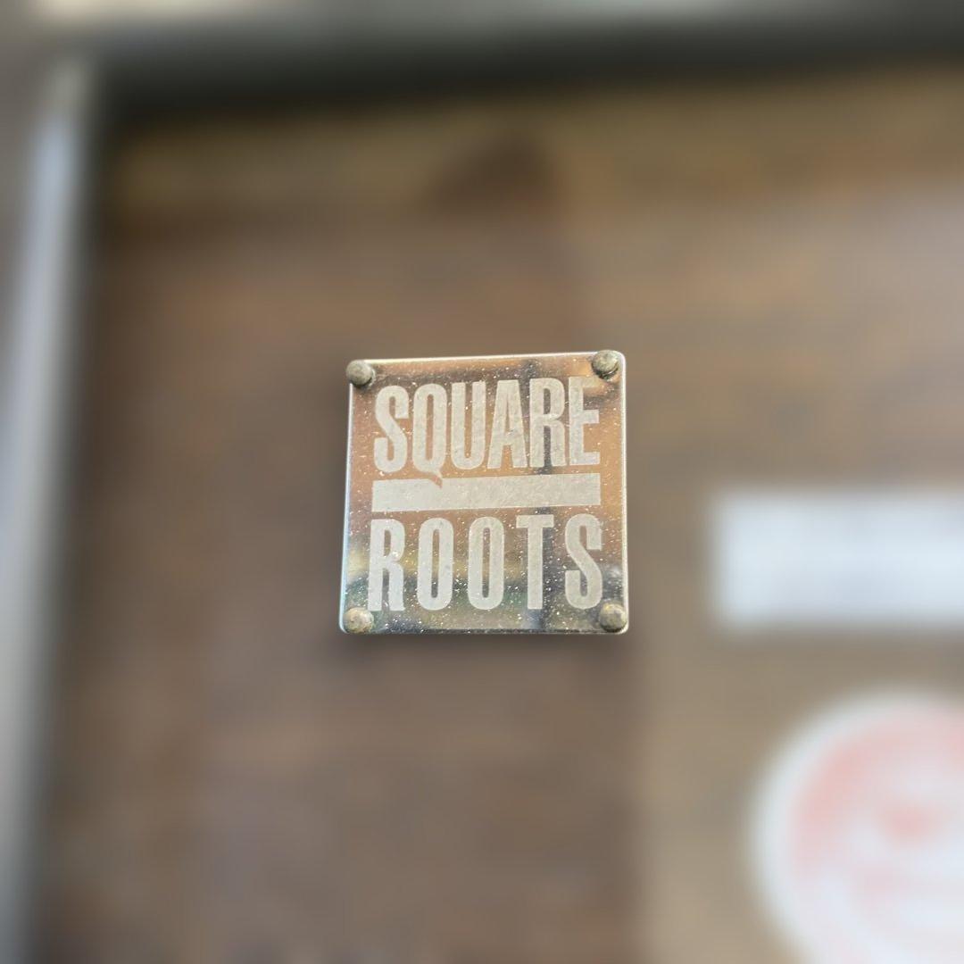 【美品】SQUARE ROOTS（スクエアルーツ） サイドテーブル ミニテーブル