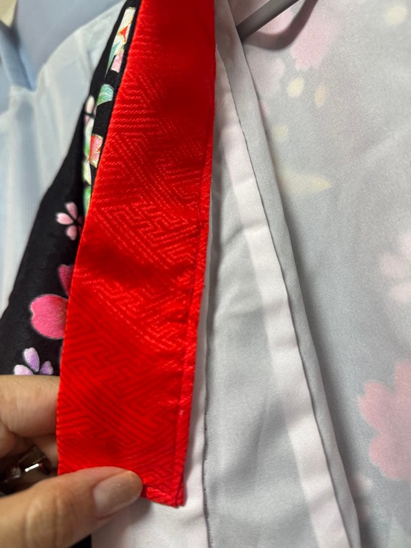 値下げ七五三着物　七歳　正絹フルセット　マリ柄黒